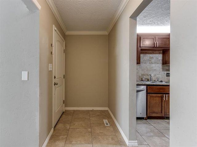 1515 Charles Street, Norman, OK 73069