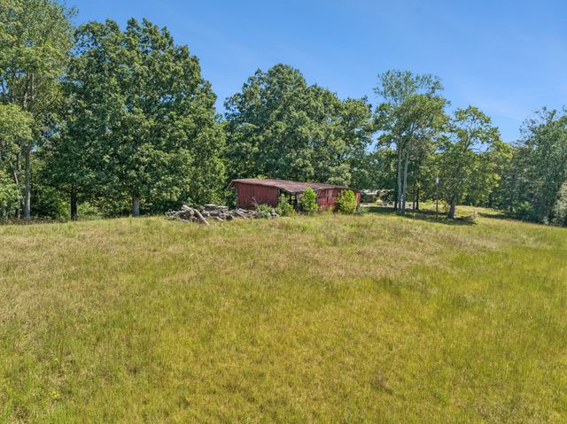 8272 Burgess Falls Rd, Baxter, TN 38544