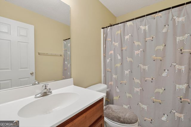 226 Amy Lane, Gray, GA 31032