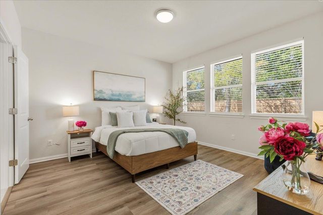 161 Spangle WAY, Kyle, TX 78640