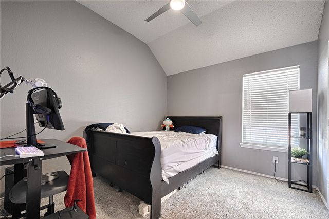 903 Gillon Drive, Arlington, TX 76001