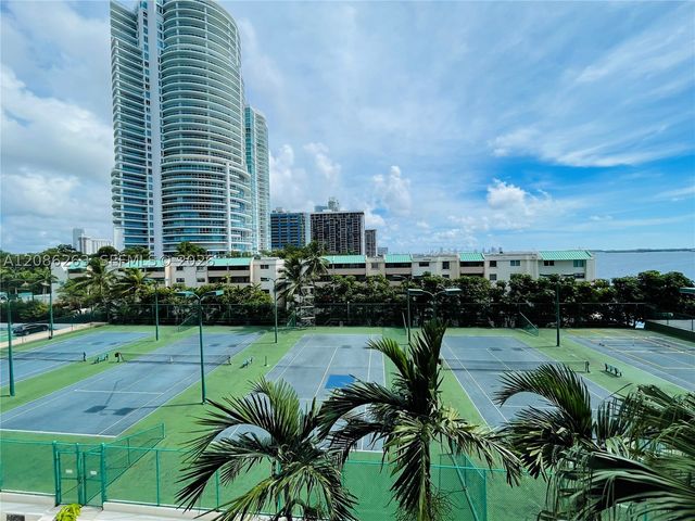 2333 Brickell Ave 409, Miami, FL 33129