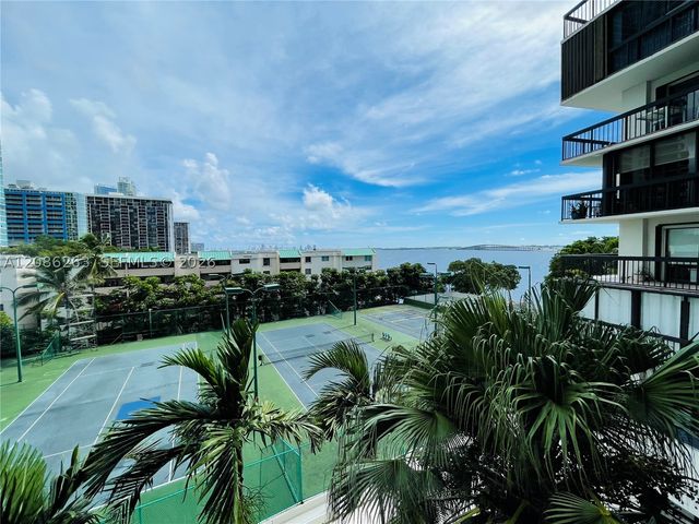 2333 Brickell Ave 409, Miami, FL 33129