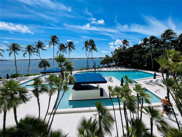 2333 Brickell Ave 409, Miami, FL 33129