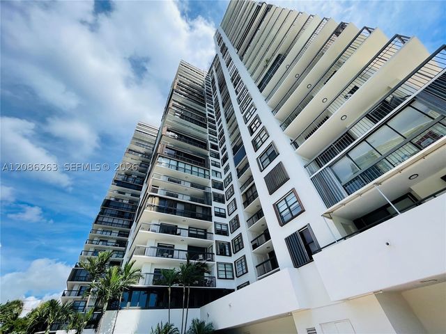 2333 Brickell Ave 409, Miami, FL 33129