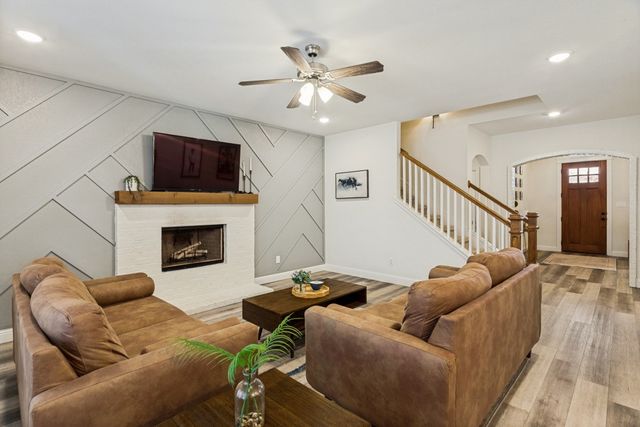 1025 Gannon Valley Trail, Weatherford, TX 76087