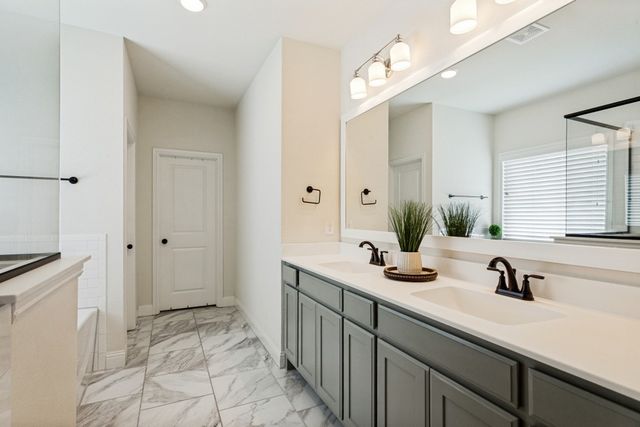 1025 Gannon Valley Trail, Weatherford, TX 76087