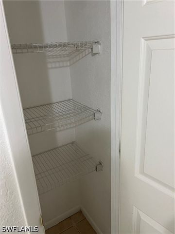 4633 Bayshore DR M4, Naples, FL 34112