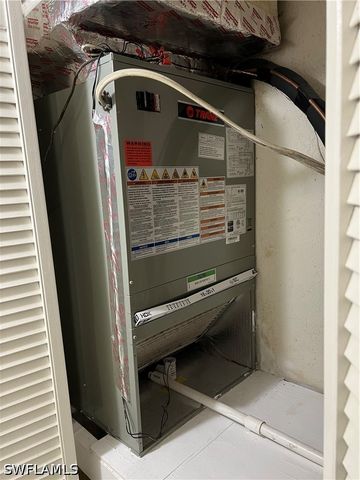 4633 Bayshore DR M4, Naples, FL 34112