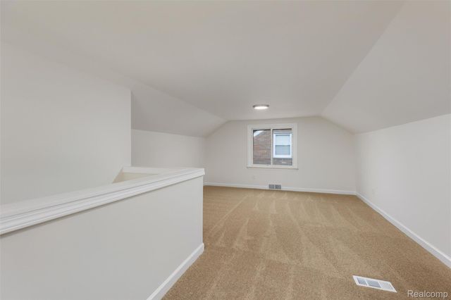 27935 Grant Street, St. Clair Shores, MI 48081