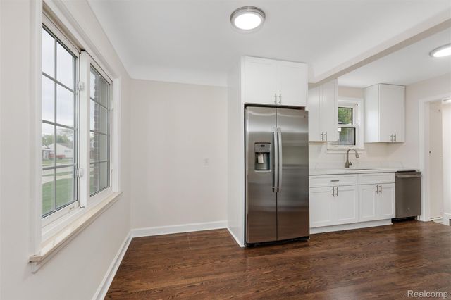 27935 Grant Street, St. Clair Shores, MI 48081