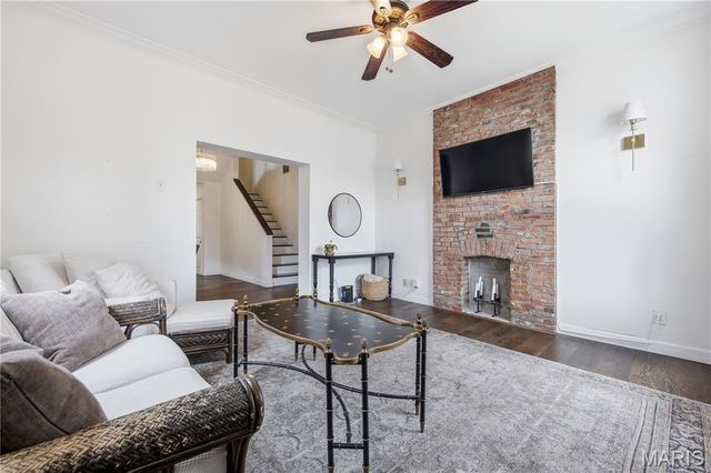 2621 Sublette Avenue, St Louis, MO 63139