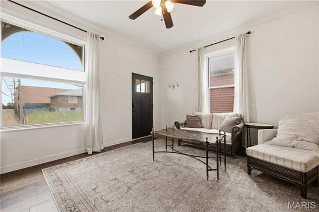 2621 Sublette Avenue, St Louis, MO 63139