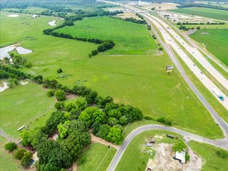 1601 N Interstate 45, Palmer, TX 75152