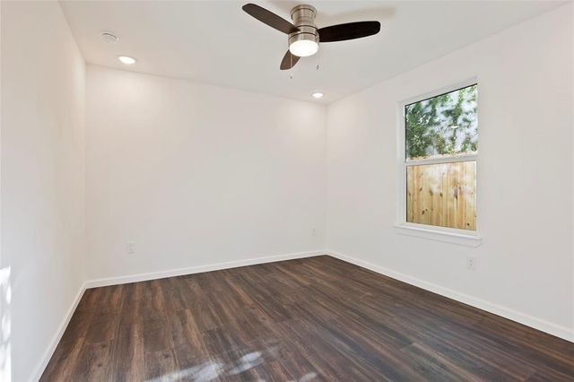 310 Delmar Street C, Houston, TX 77011