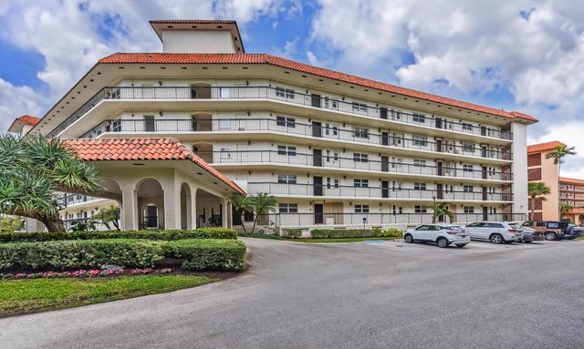 2871 N Ocean Boulevard F429, Boca Raton, FL 33431