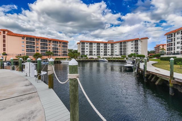 2871 N Ocean Boulevard F429, Boca Raton, FL 33431
