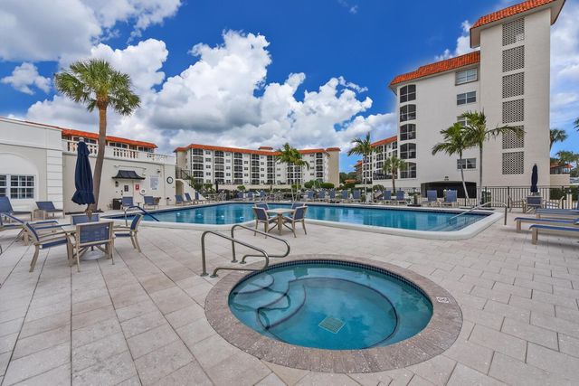 2871 N Ocean Boulevard F429, Boca Raton, FL 33431