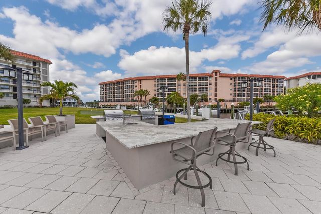 2871 N Ocean Boulevard F429, Boca Raton, FL 33431