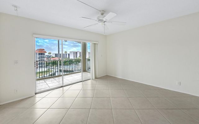 2871 N Ocean Boulevard F429, Boca Raton, FL 33431