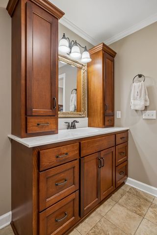 1421 Oakmont Cir, Centerville, TN 37033