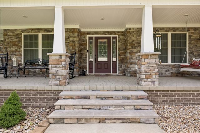 1421 Oakmont Cir, Centerville, TN 37033