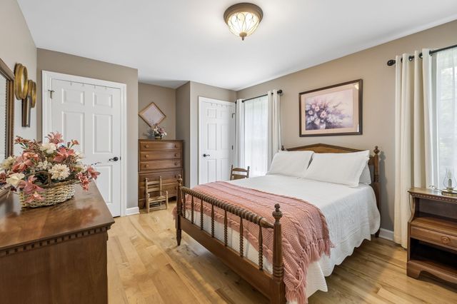 1421 Oakmont Cir, Centerville, TN 37033