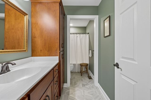 1421 Oakmont Cir, Centerville, TN 37033