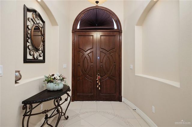 8510 Mel C Gray Road, Weslaco, TX 78599