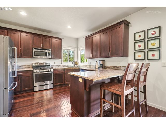 2847 HIDDEN MEADOW Dr, Mc Minnville, OR 97128