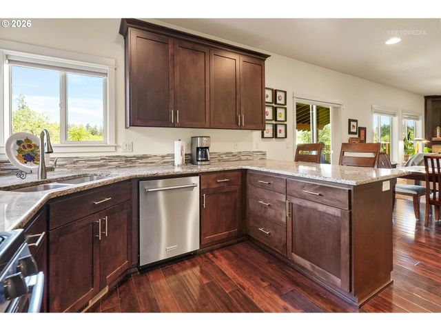 2847 HIDDEN MEADOW Dr, Mc Minnville, OR 97128