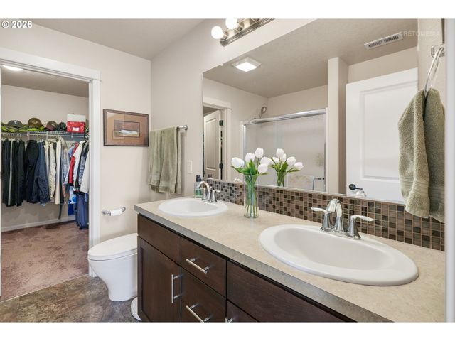 2847 HIDDEN MEADOW Dr, Mc Minnville, OR 97128