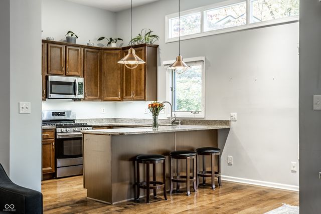 5426 White Willow Court, Indianapolis, IN 46254