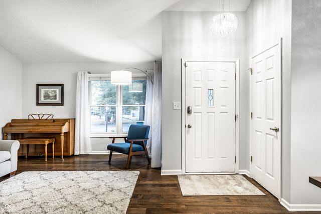 5426 White Willow Court, Indianapolis, IN 46254