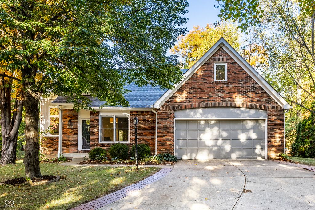 5426 White Willow Court, Indianapolis, IN 46254