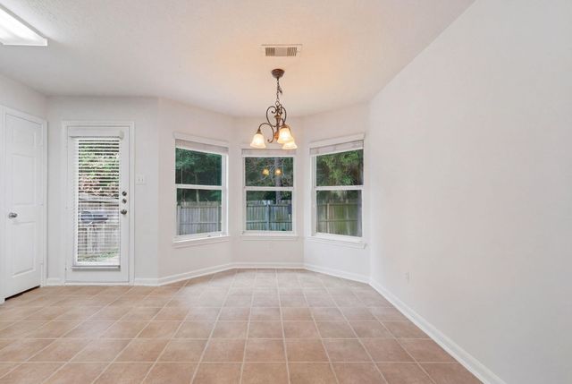 1004 Oak Glen Drive, Conroe, TX 77378