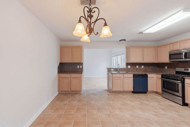 1004 Oak Glen Drive, Conroe, TX 77378