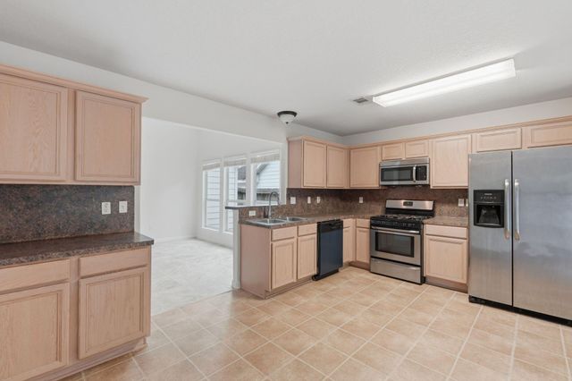 1004 Oak Glen Drive, Conroe, TX 77378