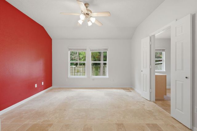 1004 Oak Glen Drive, Conroe, TX 77378