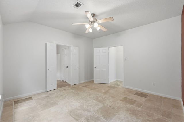 1004 Oak Glen Drive, Conroe, TX 77378