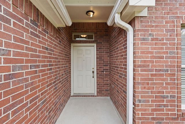 1004 Oak Glen Drive, Conroe, TX 77378