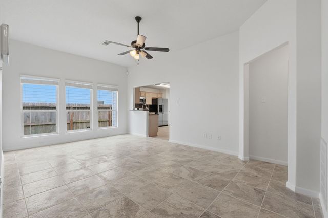 1004 Oak Glen Drive, Conroe, TX 77378