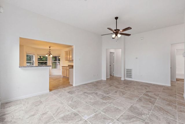 1004 Oak Glen Drive, Conroe, TX 77378