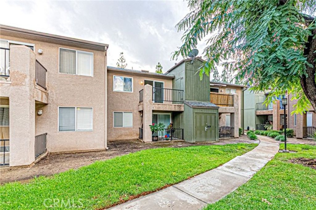 2608 avenida del vista, Corona, CA 92882