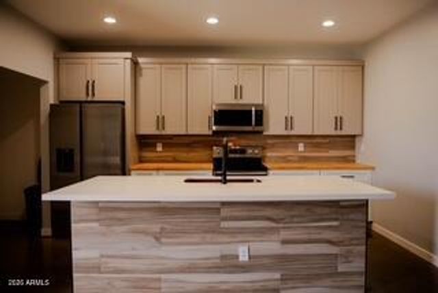 17901 W ESTES Way E, Goodyear, AZ 85338