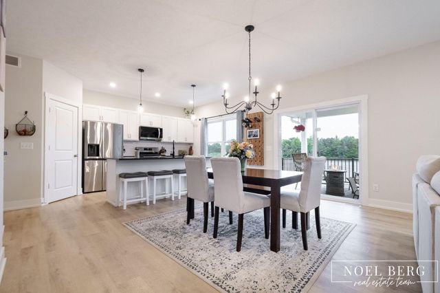 7253 Atwater Drive, Spring Lake, MI 49456