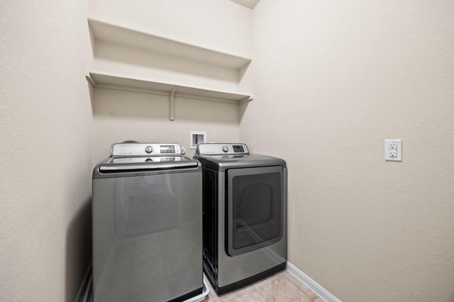 2880 Donnell DR 1802, Round Rock, TX 78664