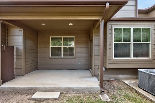 2880 Donnell DR 1802, Round Rock, TX 78664