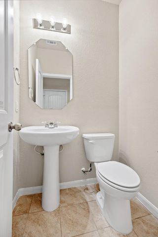 2880 Donnell DR 1802, Round Rock, TX 78664