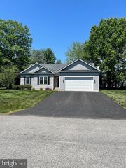 1014 TWIN CT, Chestertown, MD 21620